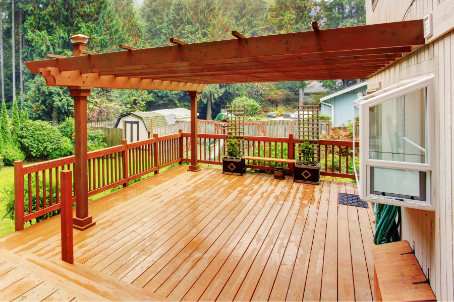 outdoor deck space